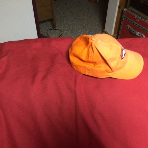 NWT NFL 2 Denver Broncos NWT ball cap - Picture 4 of 4